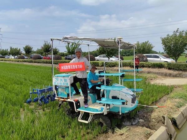 省力科技助力吴江无人化农场水稻生产绿色防控