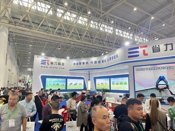 蔬菜水稻红薯系列产品亮相武汉,首发解决方案受行业专家专业观众认可
