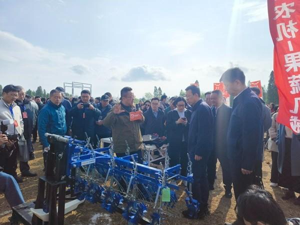 省力科技亮相全国“农机3·15”主场活动